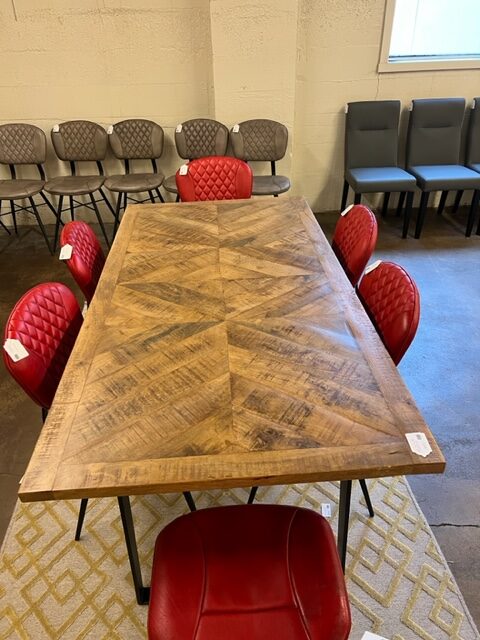 chevron style dining table