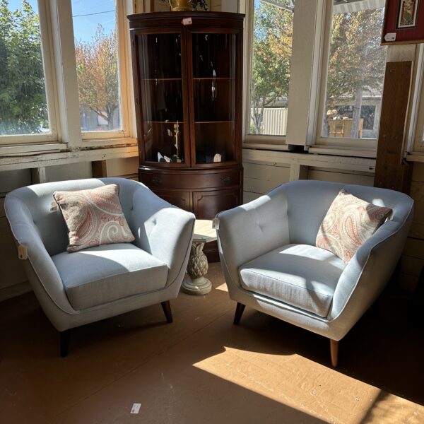 dark sheesham dining table